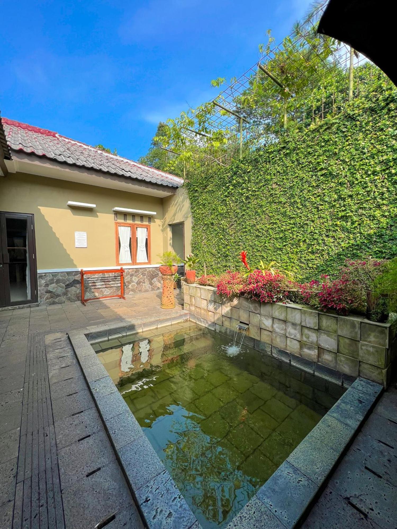 Gracia Spa Resort Hotel Ciater Dış mekan fotoğraf